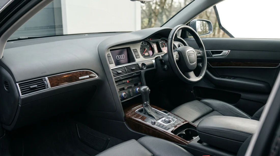 Intérieur luxueux de l'Audi A6 C6